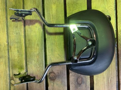 Sissy Bar Touring